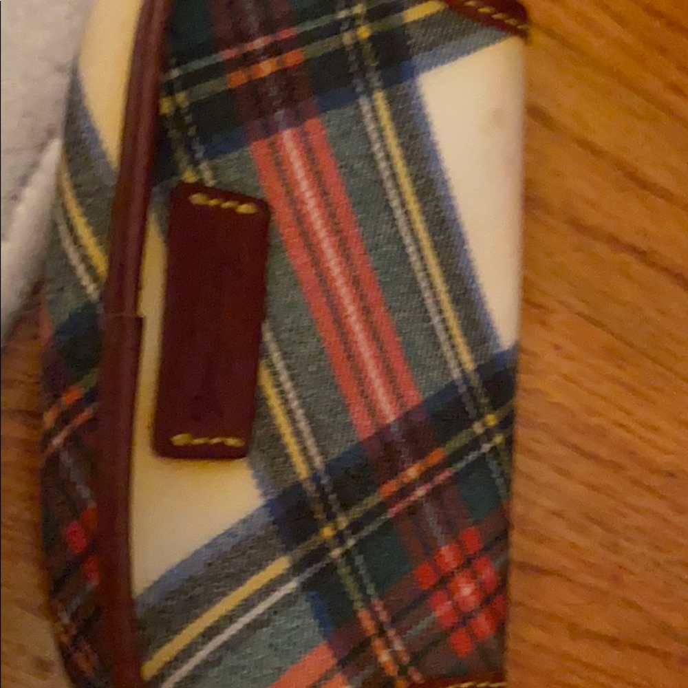 Coin purse.